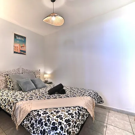 Triomphe - Vue Sublime, Confort Moderne, Charme Gallo-romain, Coeur De Ville, Tv 4k, Fibre