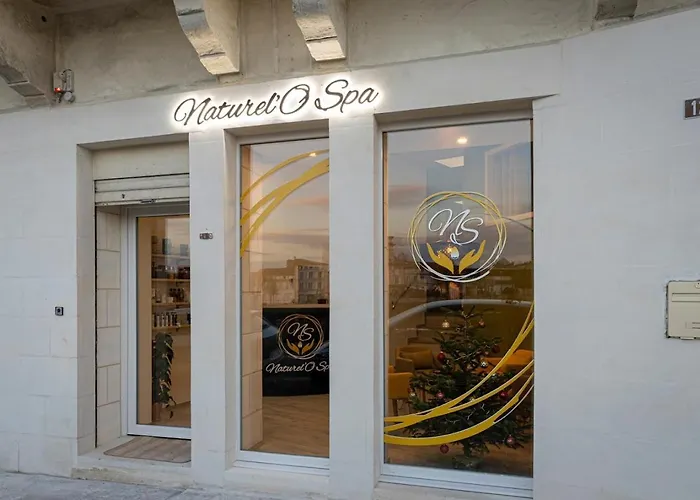 Triomphe - Vue Sublime, Confort Moderne, Charme Gallo-romain, Coeur De Ville, Tv 4k, Fibre *